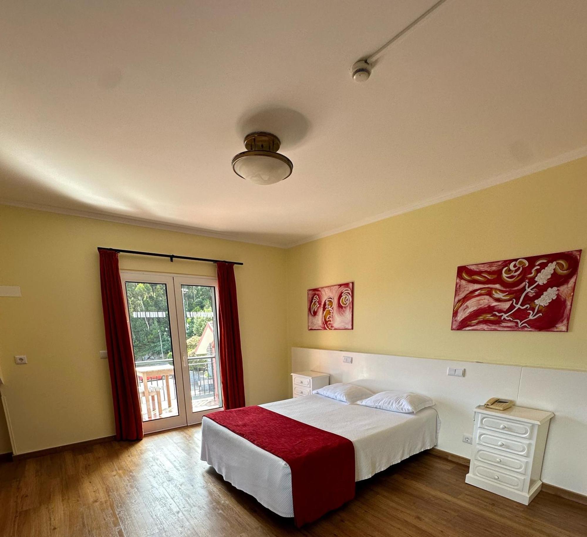 Valley View Hotel Encumeada Senhora do Rosário Екстериор снимка