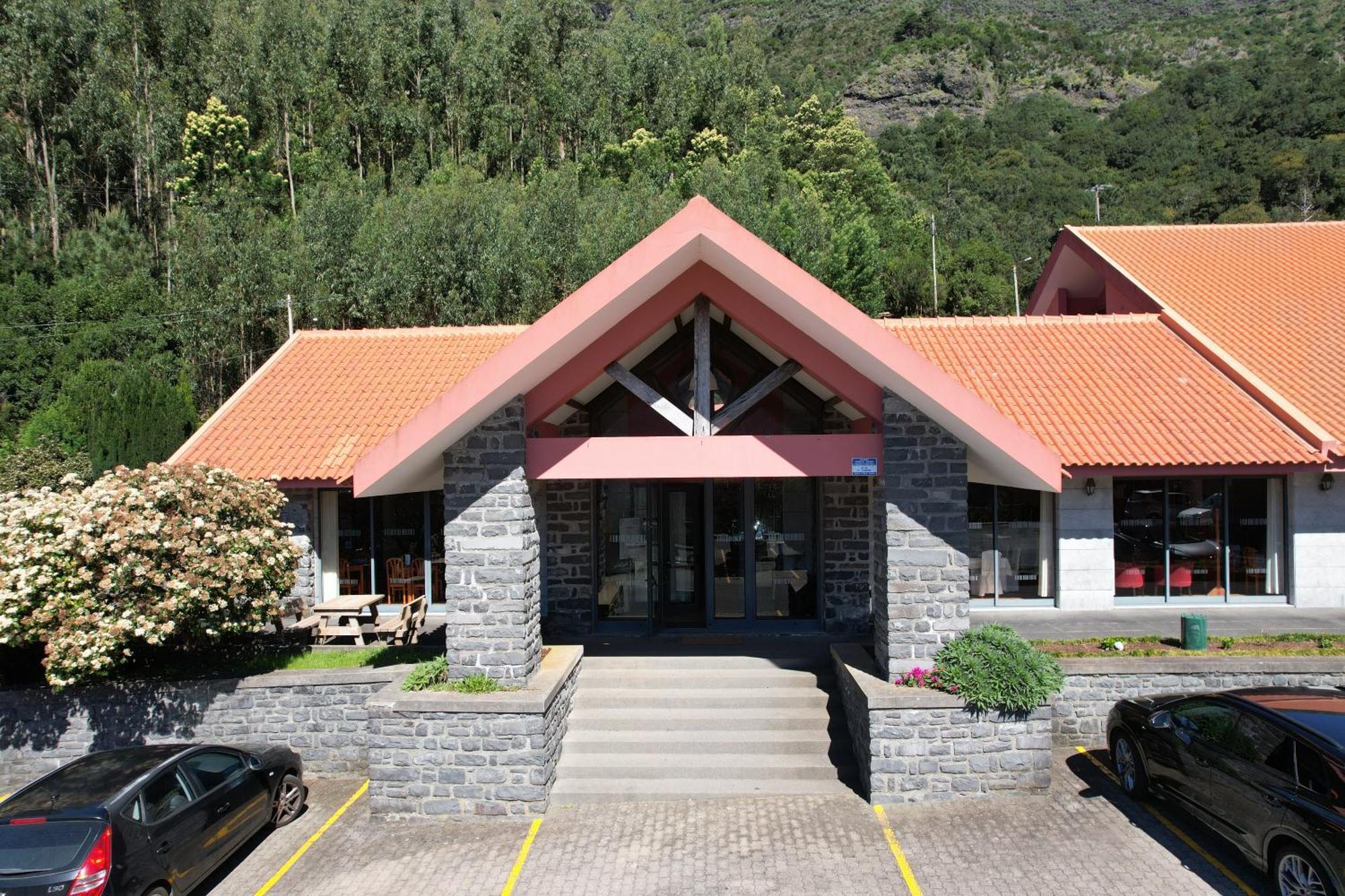 Valley View Hotel Encumeada Senhora do Rosário Екстериор снимка